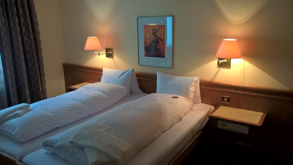 Albergo ไฟโด ภายนอก รูปภาพ